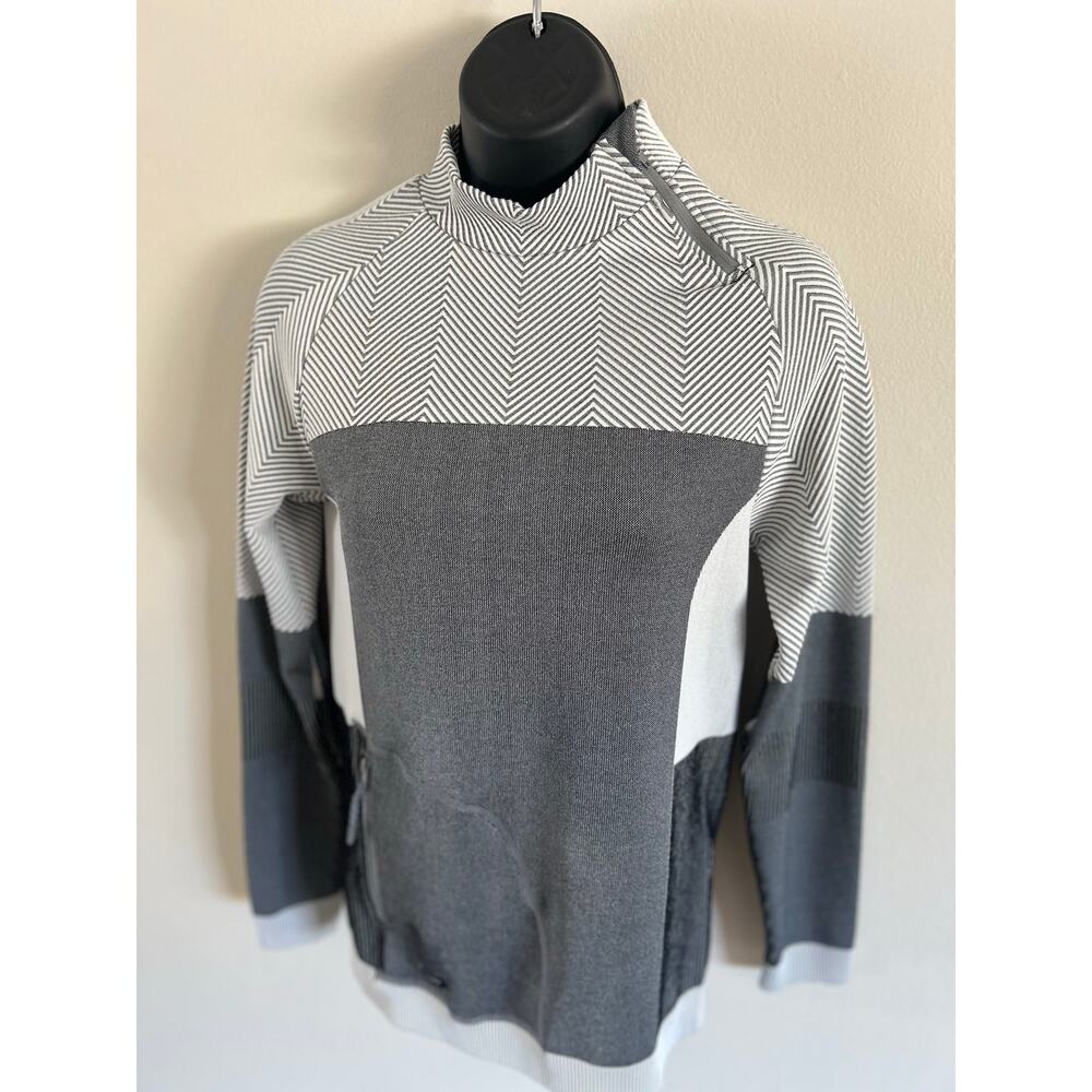 Levelwear Mock Neck Pullover XS Gray Chevron Textured Athletic Top